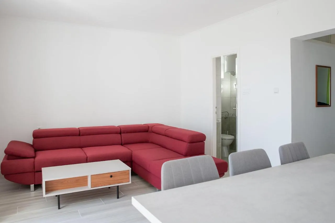 Апартаменты Apartmani Vrtodusic Банёл Хорватия