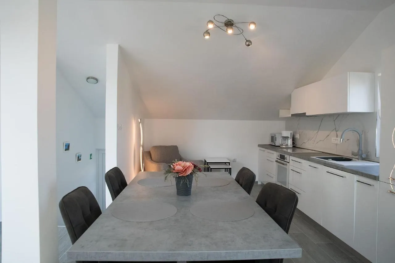Апартаменты Apartmani Vrtodusic Банёл