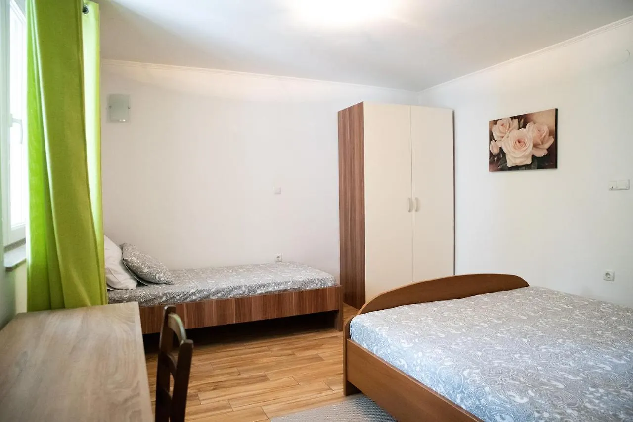 Apartmani Vrtodusic Банёл Хорватия