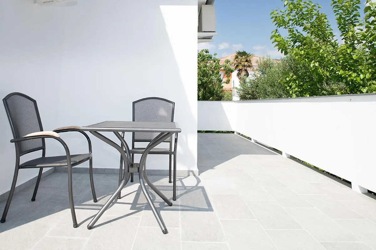 Apartmani Vrtodusic Банёл Апартаменты